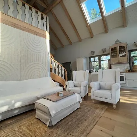 Siedlisko Belfort - Dom Zachodow * Schodno