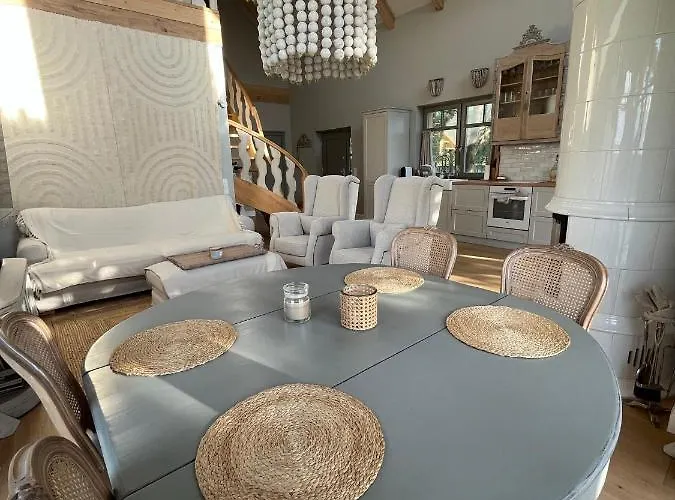 Siedlisko Belfort - Dom Zachodow بيت للعطل