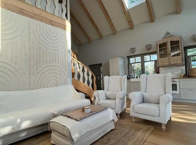 Siedlisko Belfort - Dom Zachodow * Schodno